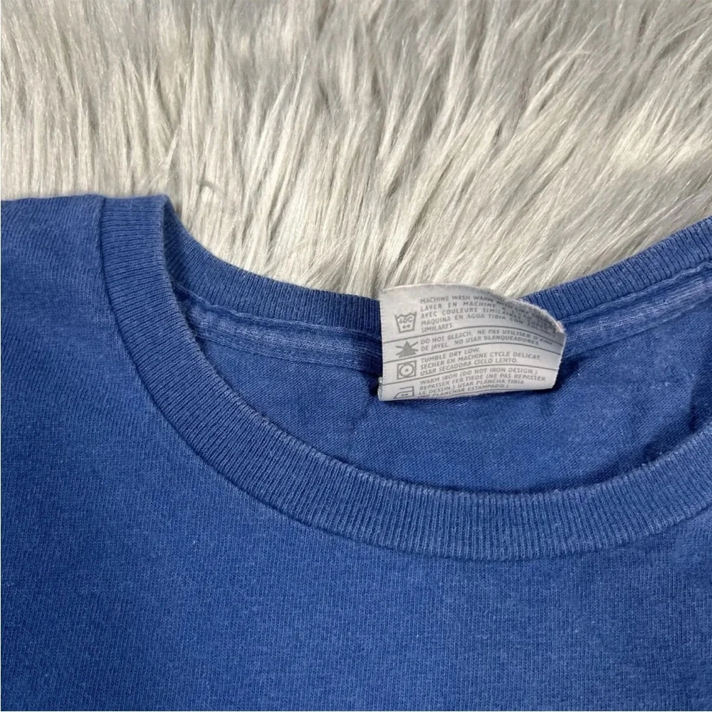 Vintage Y2K Nike Womens Heart Logo Blue T Shirt